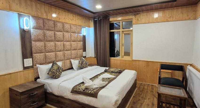 Premium Room